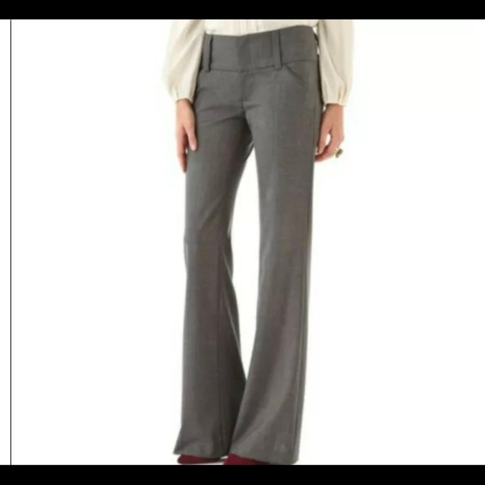 Alice and Olivia Employed flare dress pants sz 0